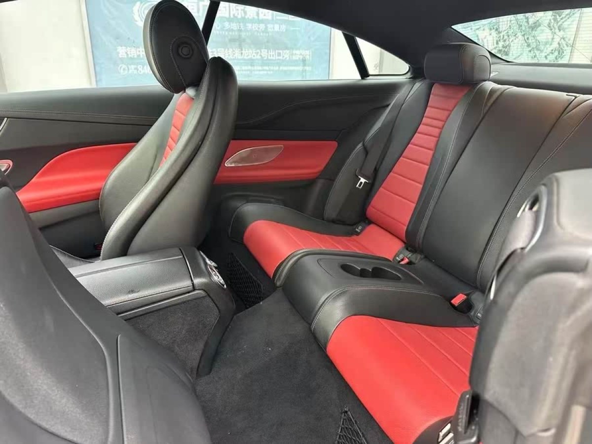 奔馳 奔馳E級(jí)  2019款 E 200 轎跑車圖片