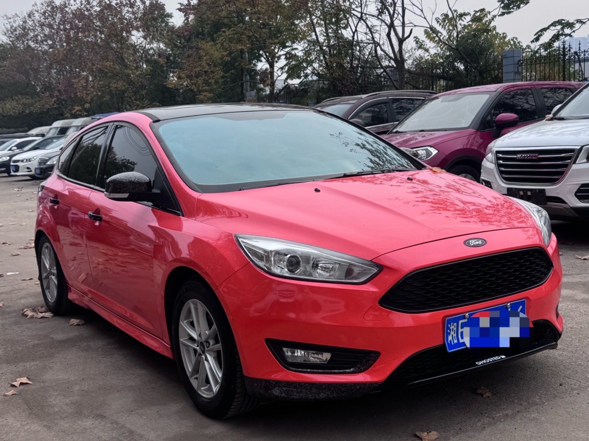 福特 福克斯  2018款 兩廂經(jīng)典 EcoBoost 180 自動(dòng)精英型圖片