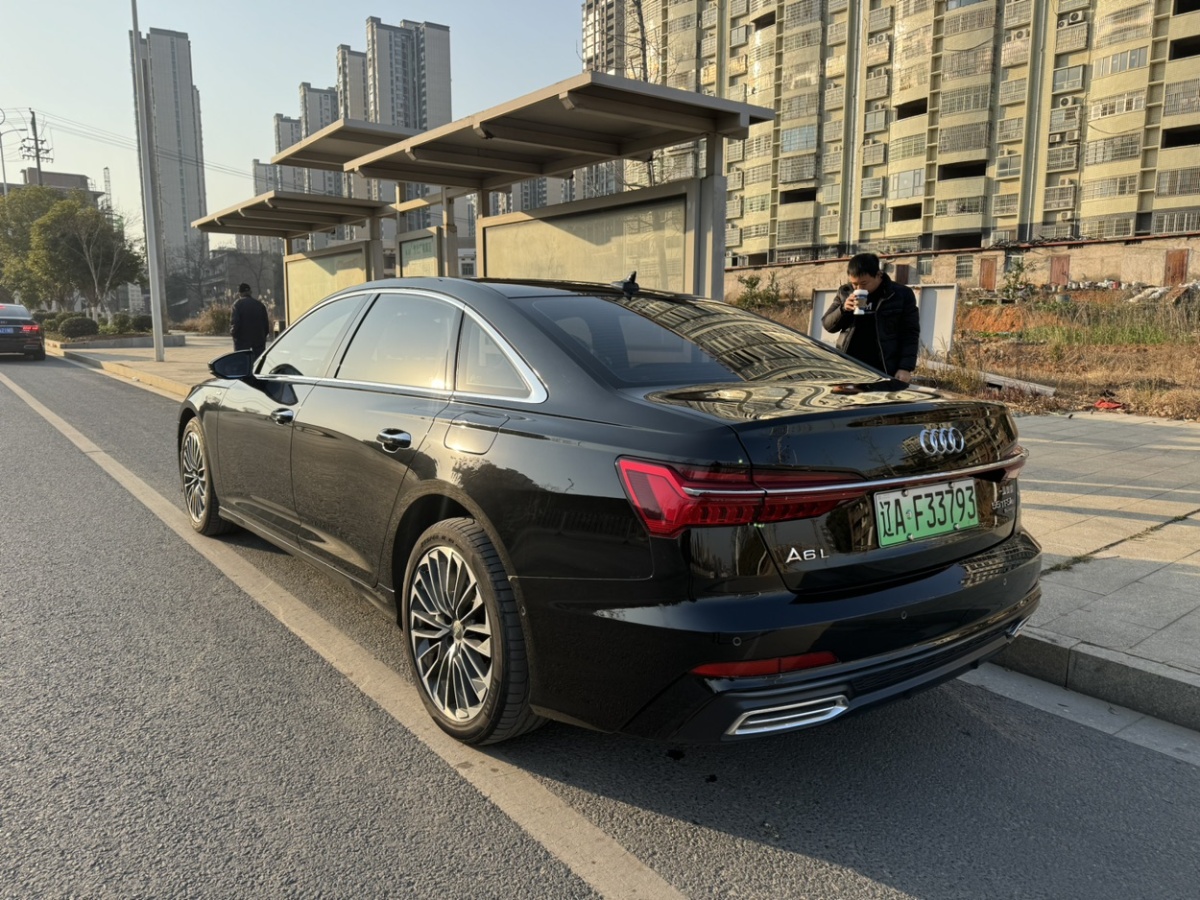 奧迪 奧迪A6L新能源  2020款 55 TFSI e quattro圖片