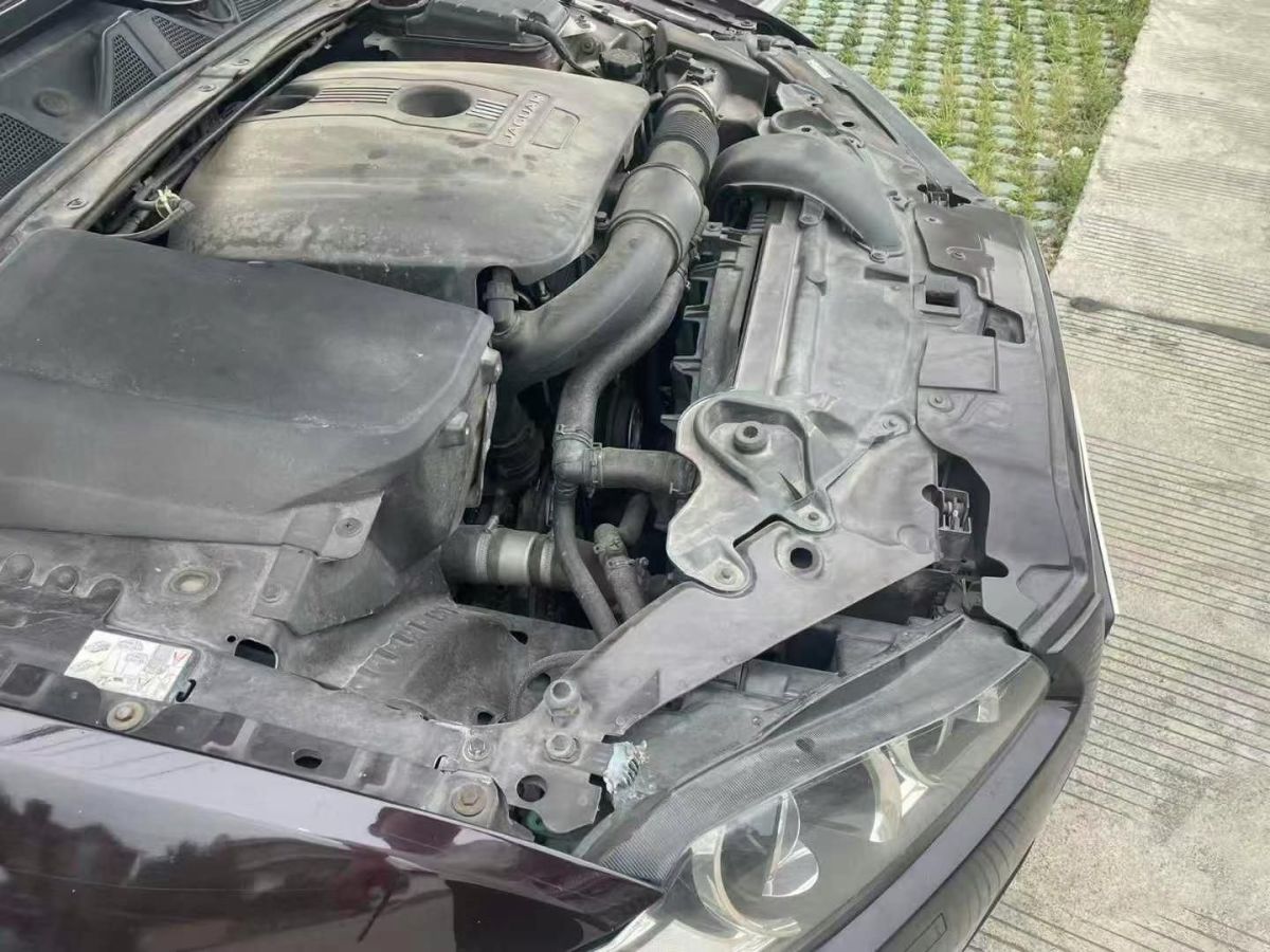 捷豹 XF  2014款 2.0T Style Club限量版圖片