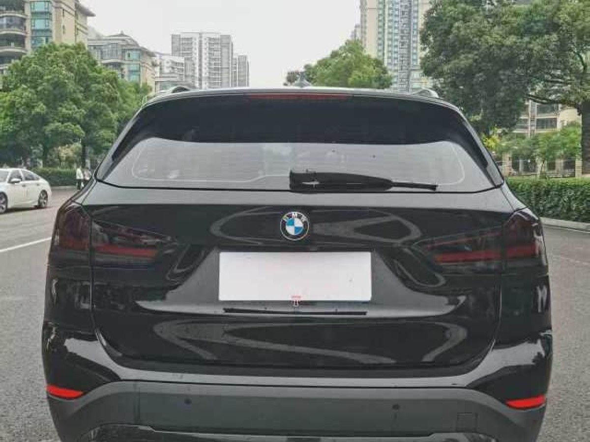 寶馬 寶馬X1  2022款 sDrive25Li 領(lǐng)先型圖片