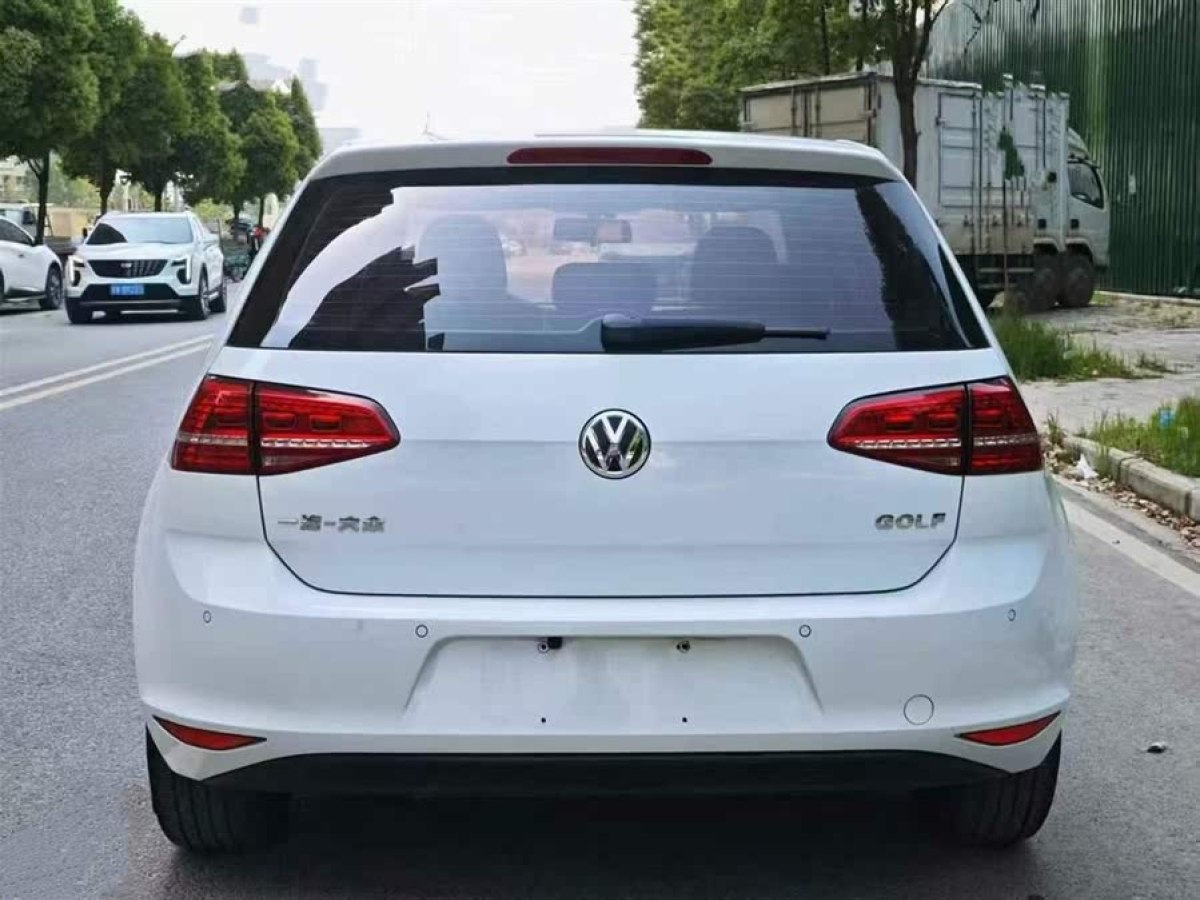 大眾 高爾夫  2014款 1.6L 自動(dòng)舒適型圖片