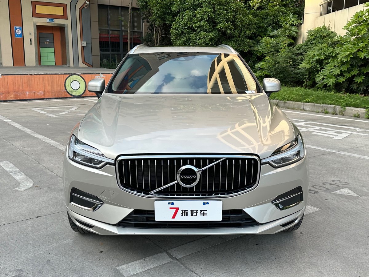 沃爾沃 XC60  2020款 T5 四驅(qū)智逸豪華版圖片