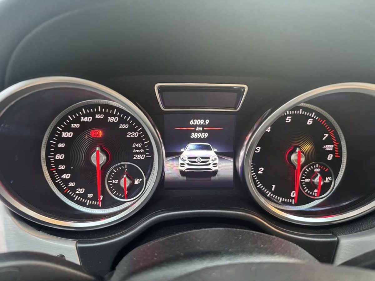 奔馳 奔馳GLE轎跑  2017款 GLE 400 4MATIC 轎跑SUV圖片