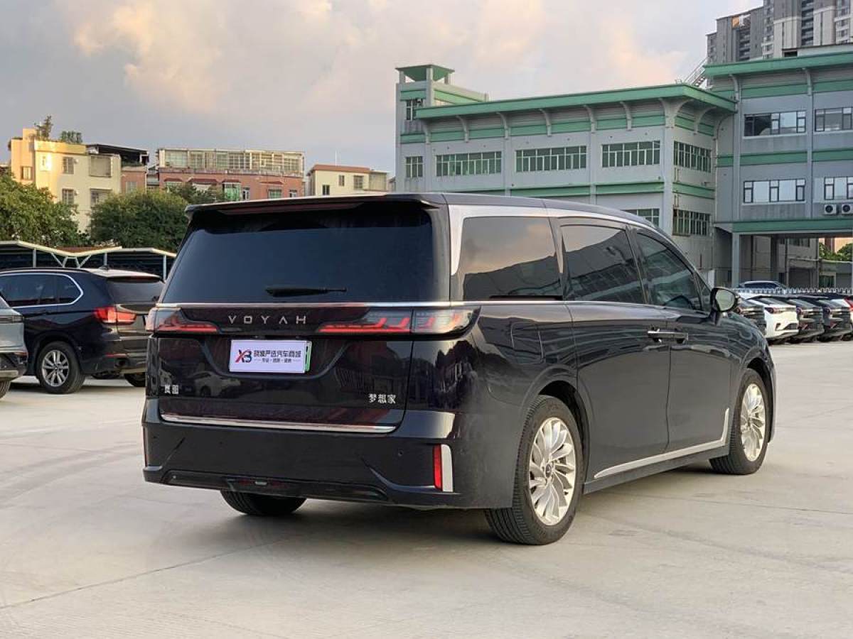 2024年3月嵐圖 夢想家  2024款 PHEV 超長續(xù)航尊貴版