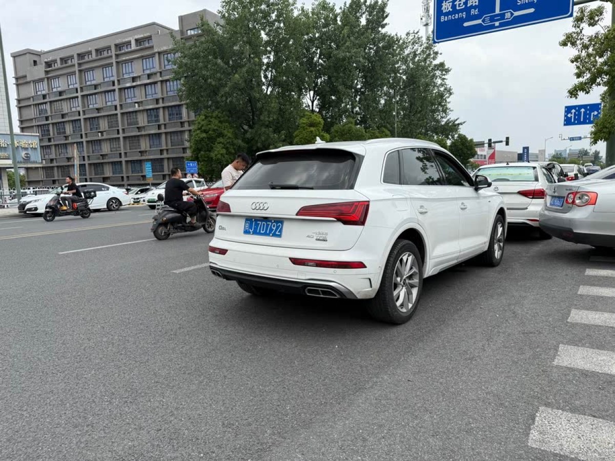 奧迪 奧迪Q5L  2021款 40 TFSI 豪華動(dòng)感型圖片