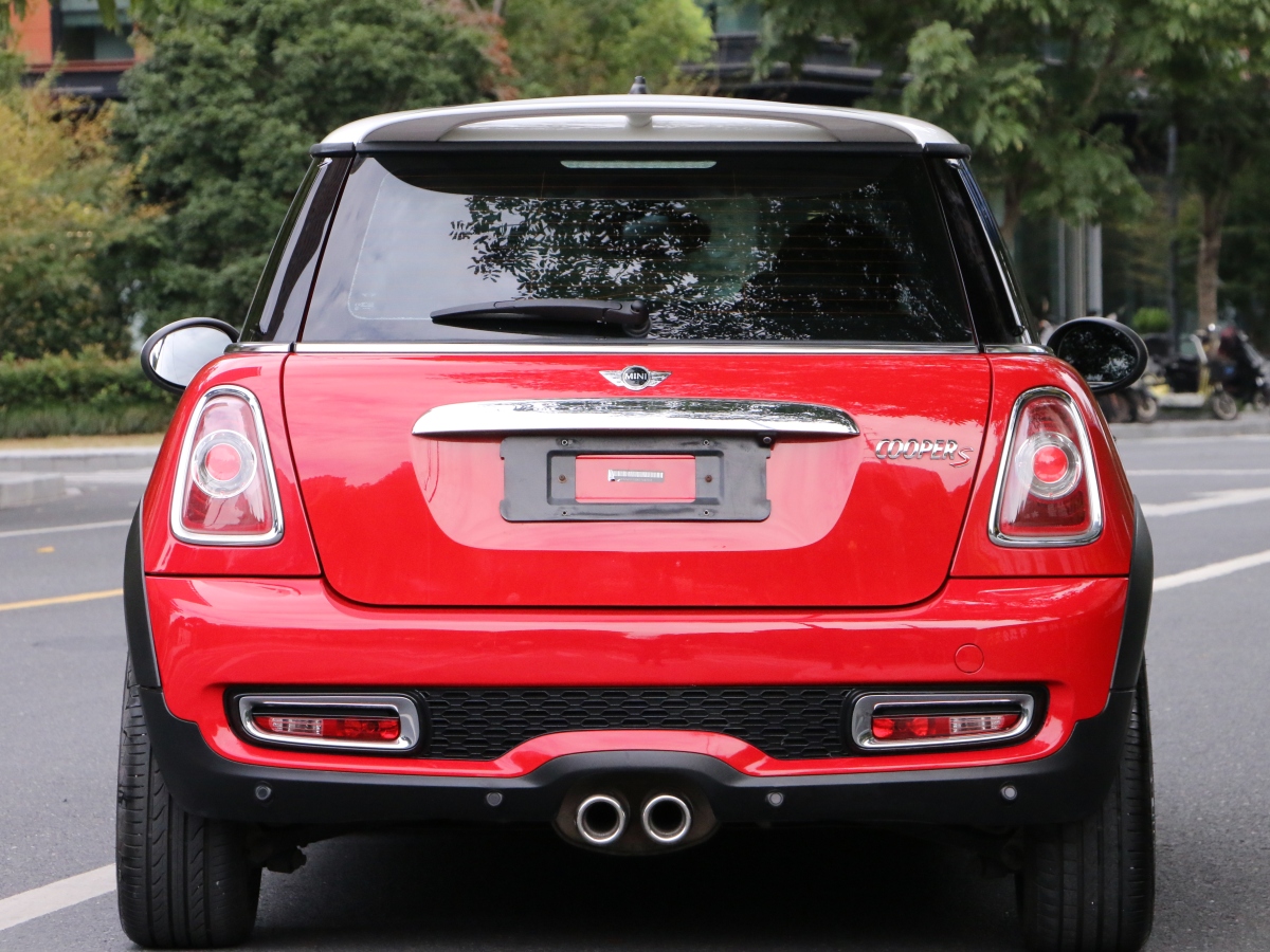 2013年9月MINI CLUBMAN  2011款 1.6T COOPER S