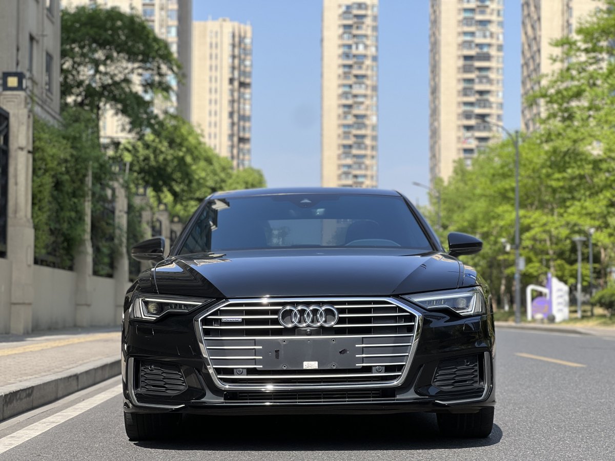 奧迪 奧迪A6L  2022款 45 TFSI quattro 臻選動感型圖片