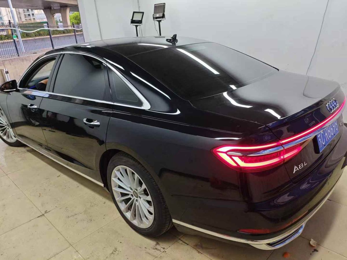 奧迪 奧迪S8  2020款 S8L 4.0TFSI quattro圖片