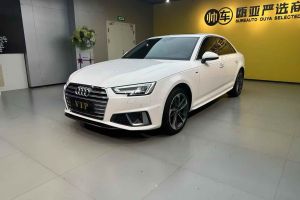 奧迪A4L 奧迪 35 TFSI 時(shí)尚動(dòng)感型