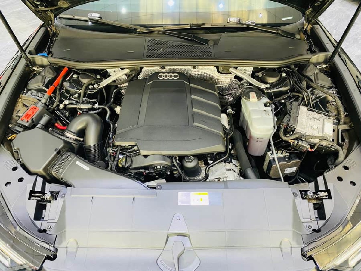 奧迪 奧迪A6L  2021款 45 TFSI 臻選動感型圖片