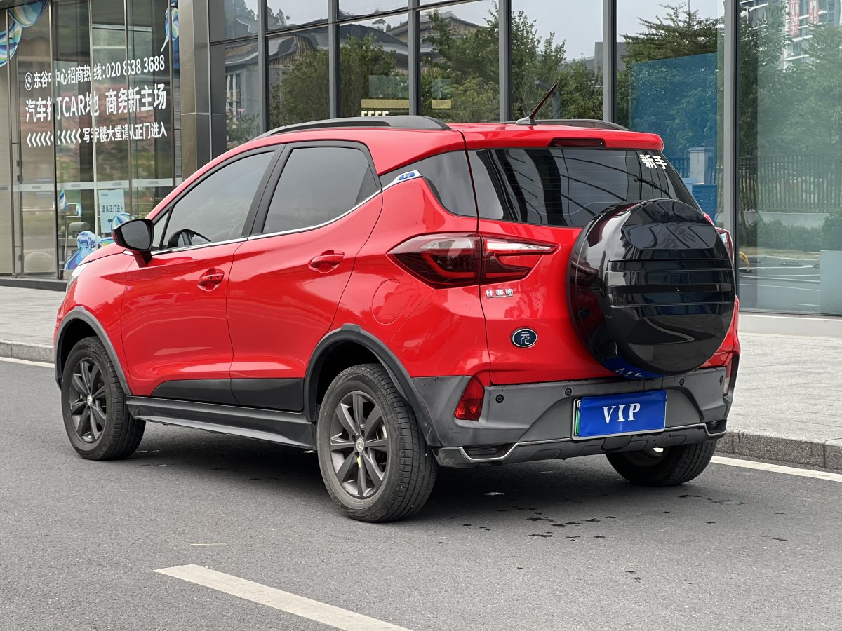 比亚迪 元新能源  2018款 EV360 智联炫酷型图片