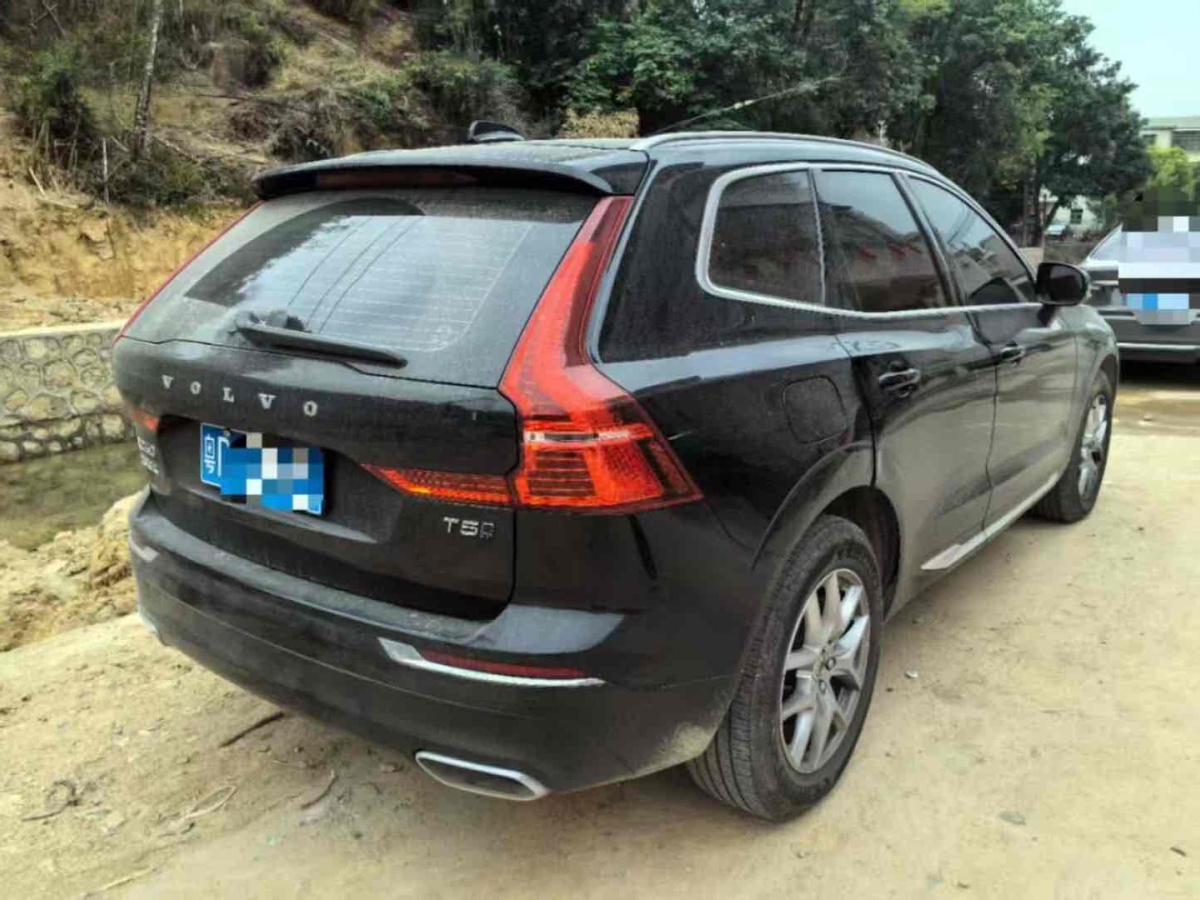 沃爾沃 XC60  2021款 T5 四驅(qū)智逸豪華版圖片