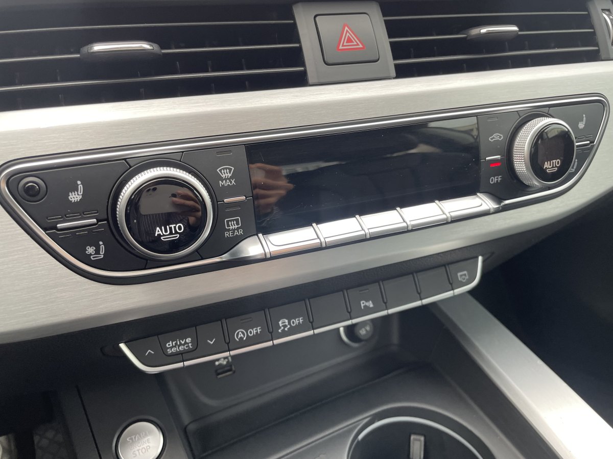 2019年6月奧迪 奧迪A5  2017款 Coupe 45 TFSI quattro 運(yùn)動(dòng)型