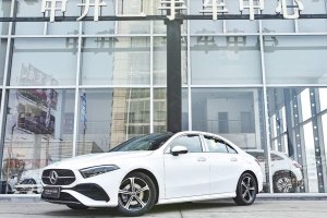 奔馳A級(jí) 奔馳 改款 A 200 L 時(shí)尚型