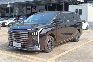 星海V9 東風(fēng)風(fēng)行 1.5TD 200km 青云梯系列 尊貴型