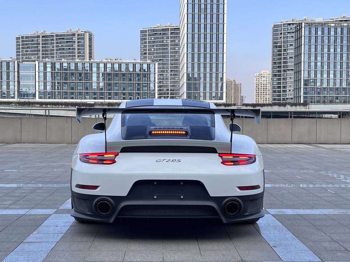 保時(shí)捷 911  2018款 GT2 RS 3.8T圖片