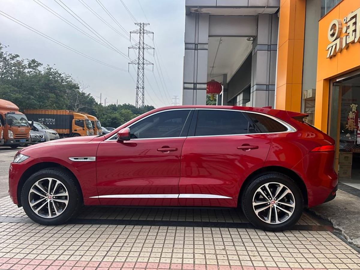 捷豹 F-PACE  2016款 2.0T 兩驅(qū)R-Sport運(yùn)動(dòng)版圖片