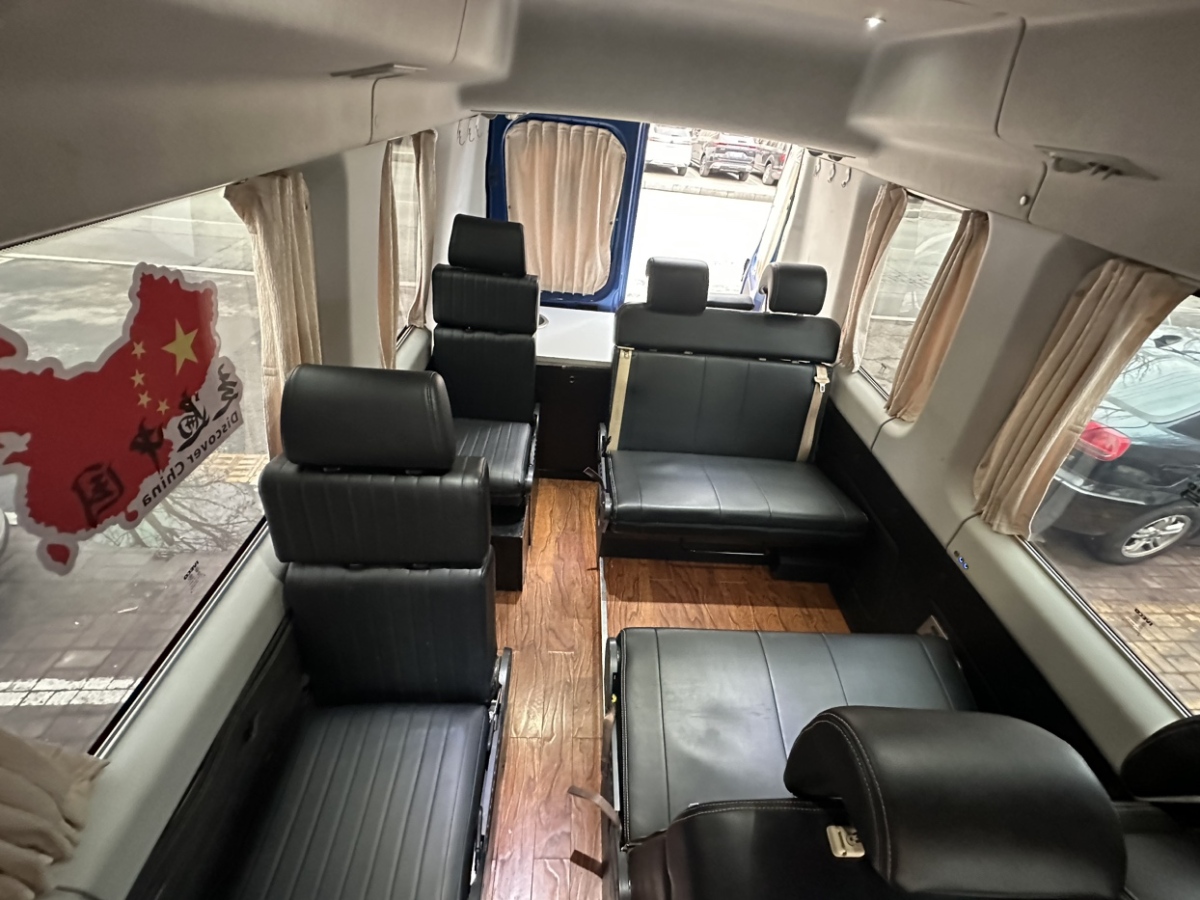 Iveco daily2018 2.3T passenger car, 11 seats, 5151 long, F1A图片