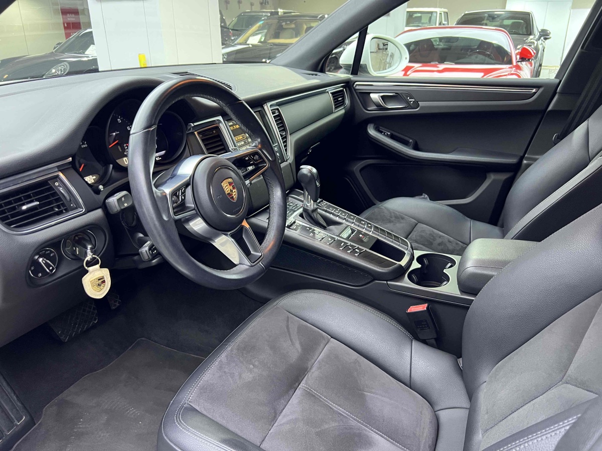 保時(shí)捷 Macan  2014款 Macan 2.0T圖片