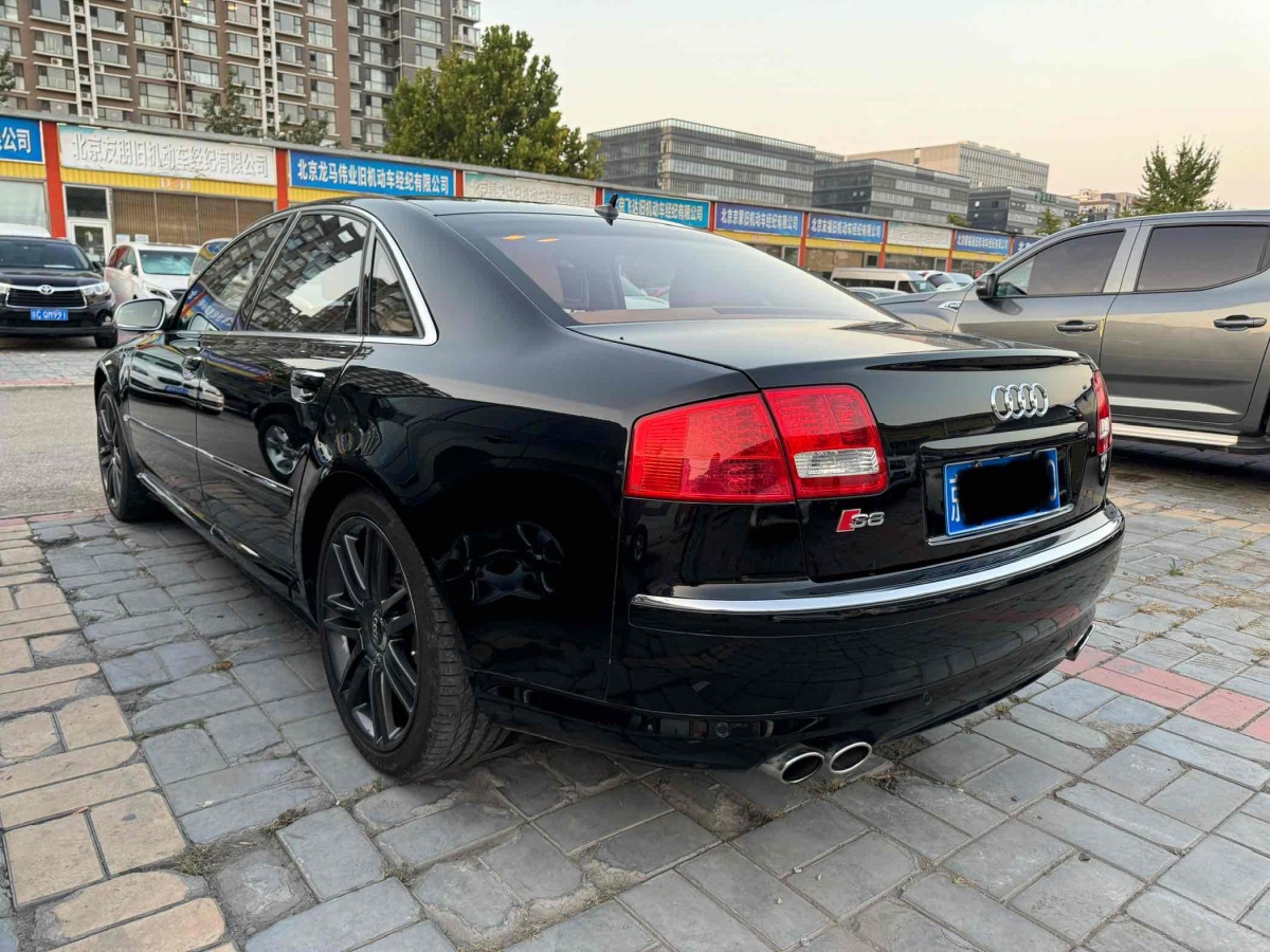 奧迪 奧迪S8  2007款 S8 5.2圖片