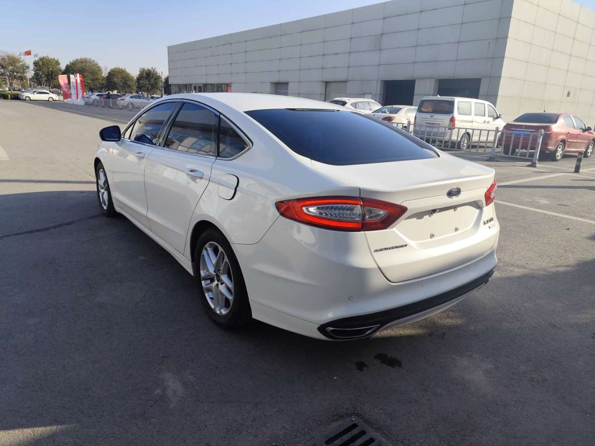 福特 蒙迪歐  2013款 1.5L GTDi180時(shí)尚型圖片