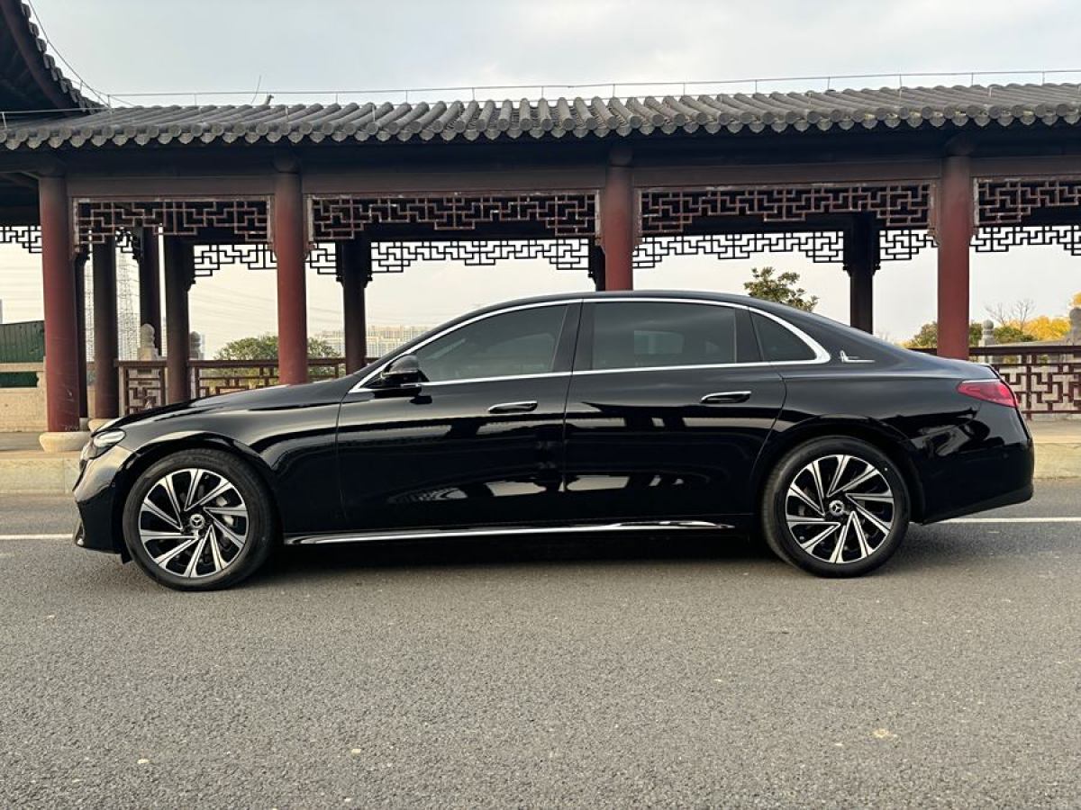 奔馳 奔馳E級  2024款 E 300 L 豪華型圖片