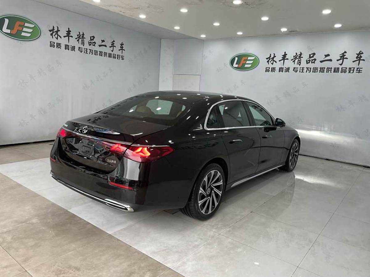 奔馳 奔馳E級  2024款 E 300 L 豪華型圖片