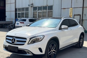 奔馳GLA 奔馳 GLA 220 4MATIC 時(shí)尚型