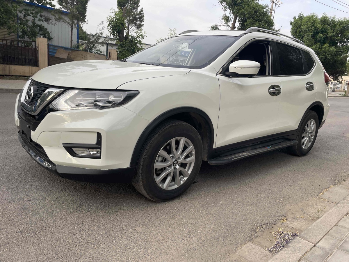 日產(chǎn) 奇駿  2022款 2.0L 兩驅(qū)智聯(lián)臻享版圖片