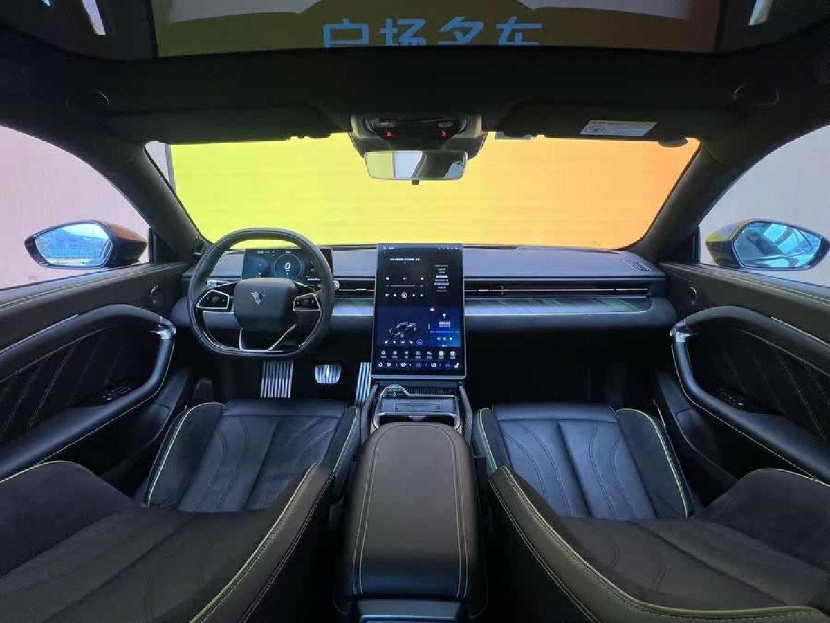 哪吒 哪吒GT  2023款 580 AWD圖片