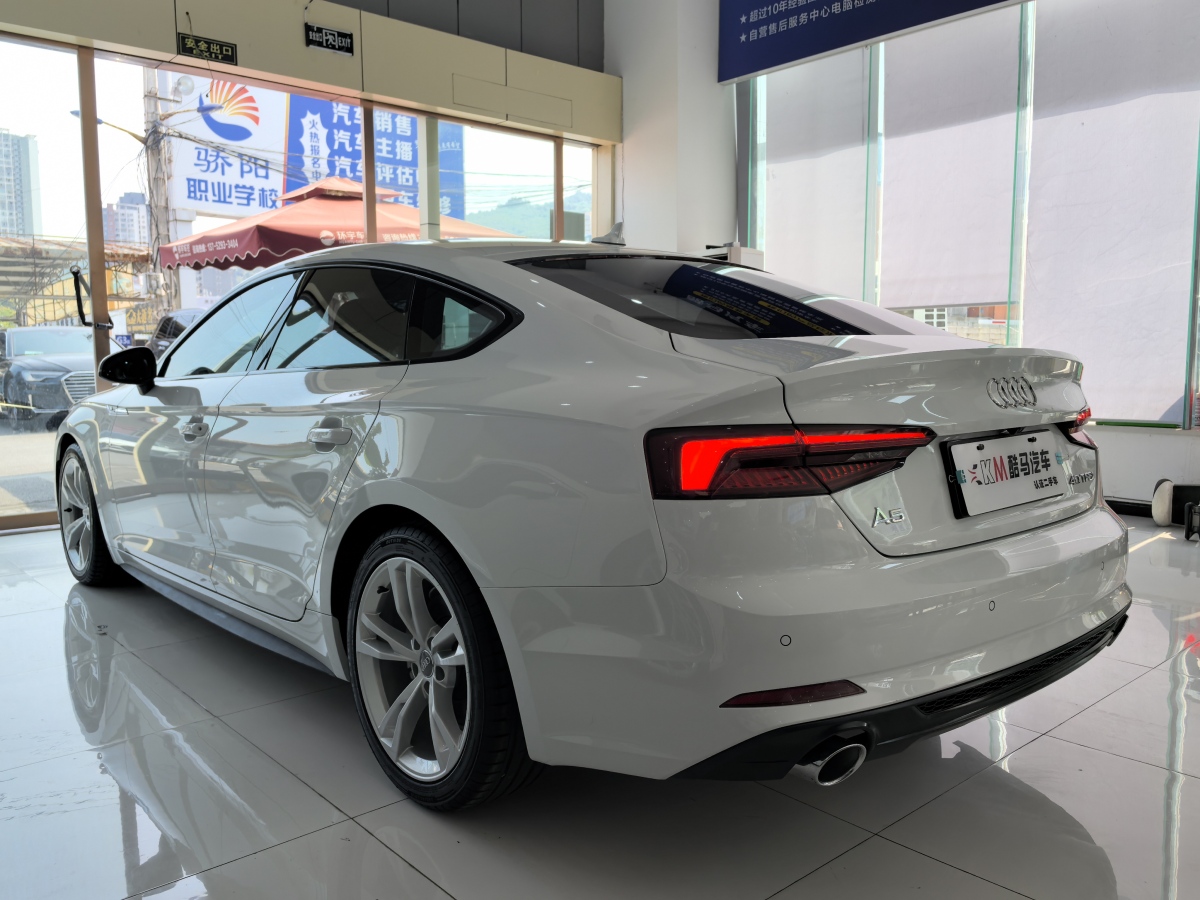 奥迪 奥迪A5  2019款 Sportback 40 TFSI 时尚型图片