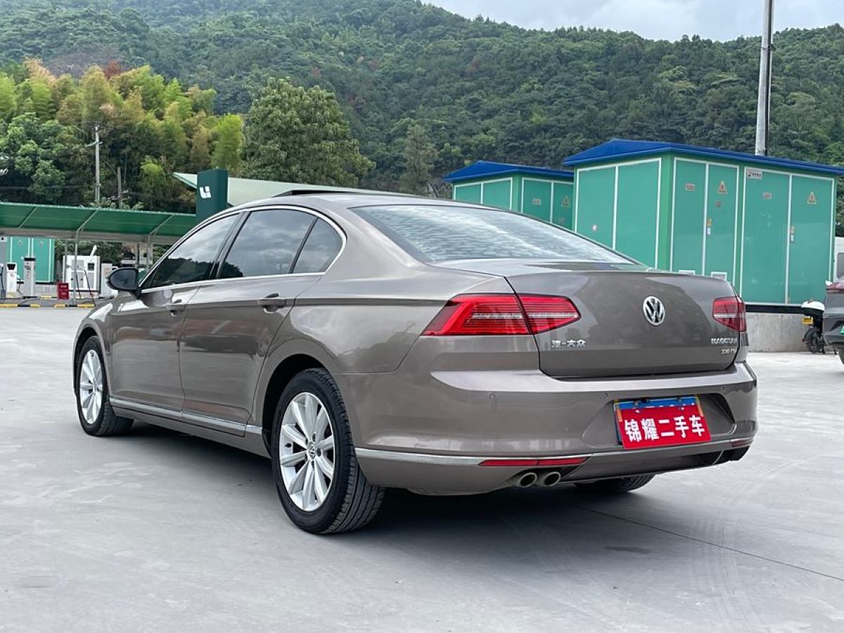 大眾 邁騰  2017款 330TSI DSG 領(lǐng)先型圖片