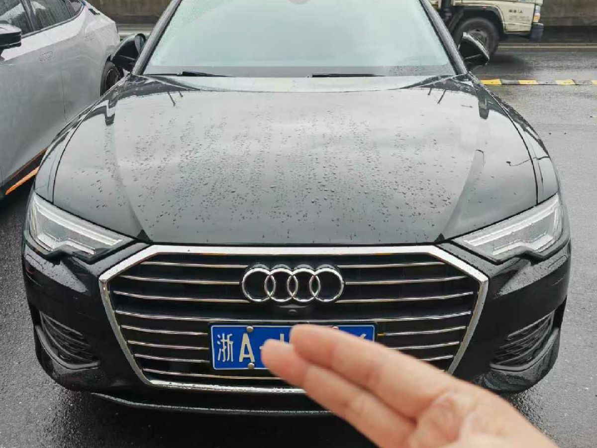 2022年1月奧迪 奧迪A6  2022款 allroad quattro 55 TFSI 冰雪運動版