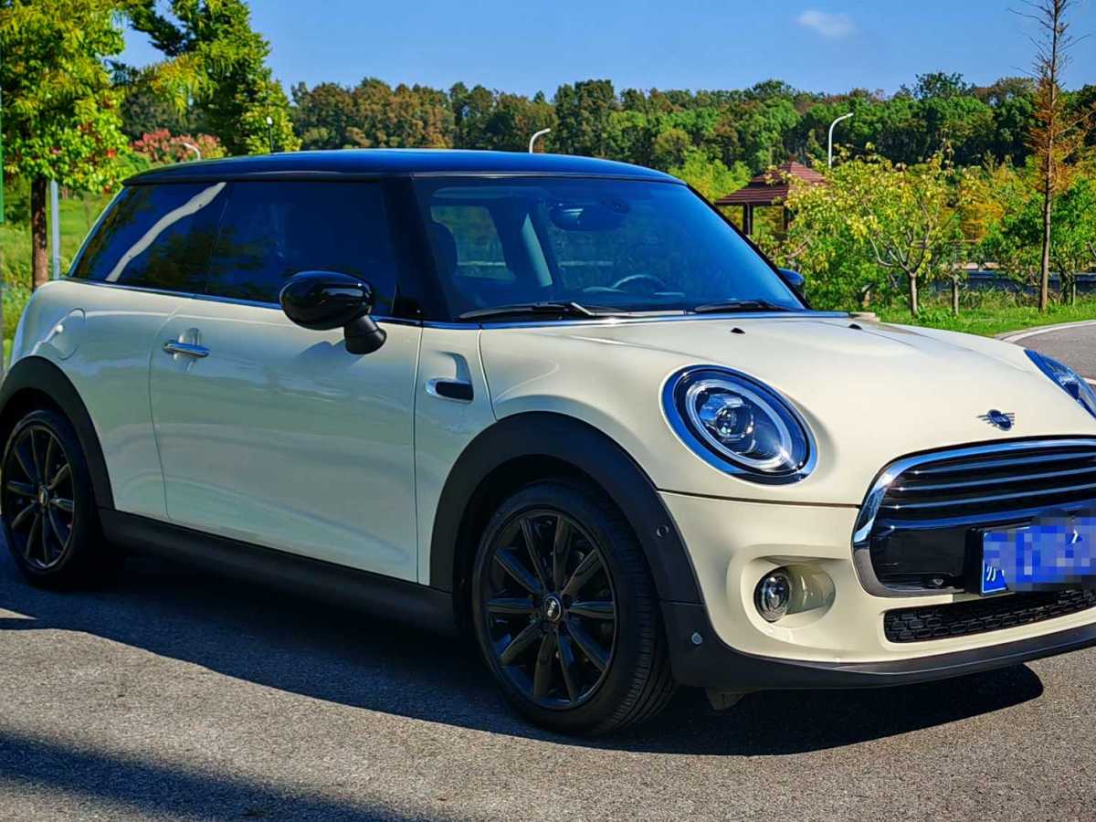 MINI MINI  2020款 1.5T COOPER 藝術(shù)家圖片