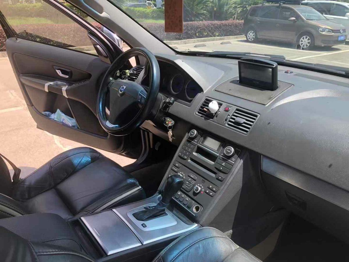 沃爾沃 XC90  2012款 2.5T 北歐豪華版圖片