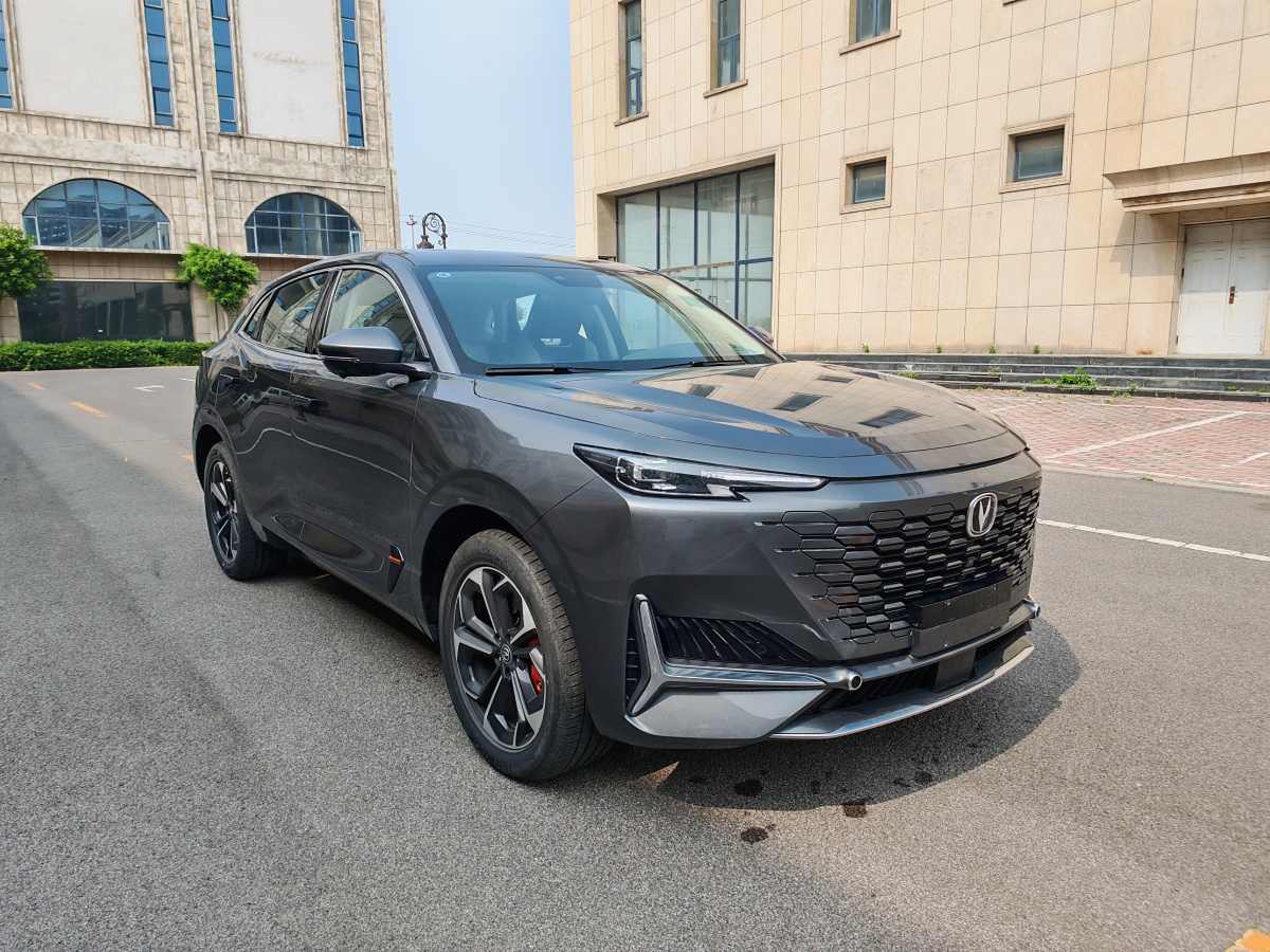 長安 長安UNI-K新能源  2022款 藍(lán)鯨iDD 130km 1.5T 卓越型圖片
