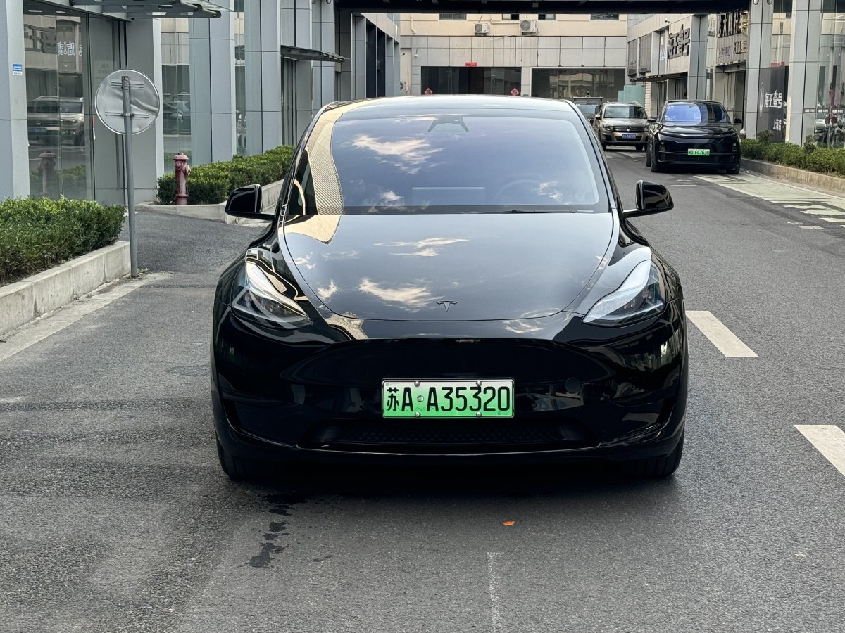 特斯拉 Model 3  2023款 煥新版 后輪驅(qū)動(dòng)圖片