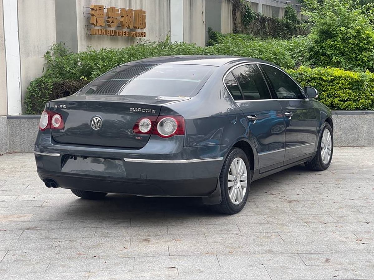 大眾 邁騰  2011款 1.8TSI DSG豪華型圖片