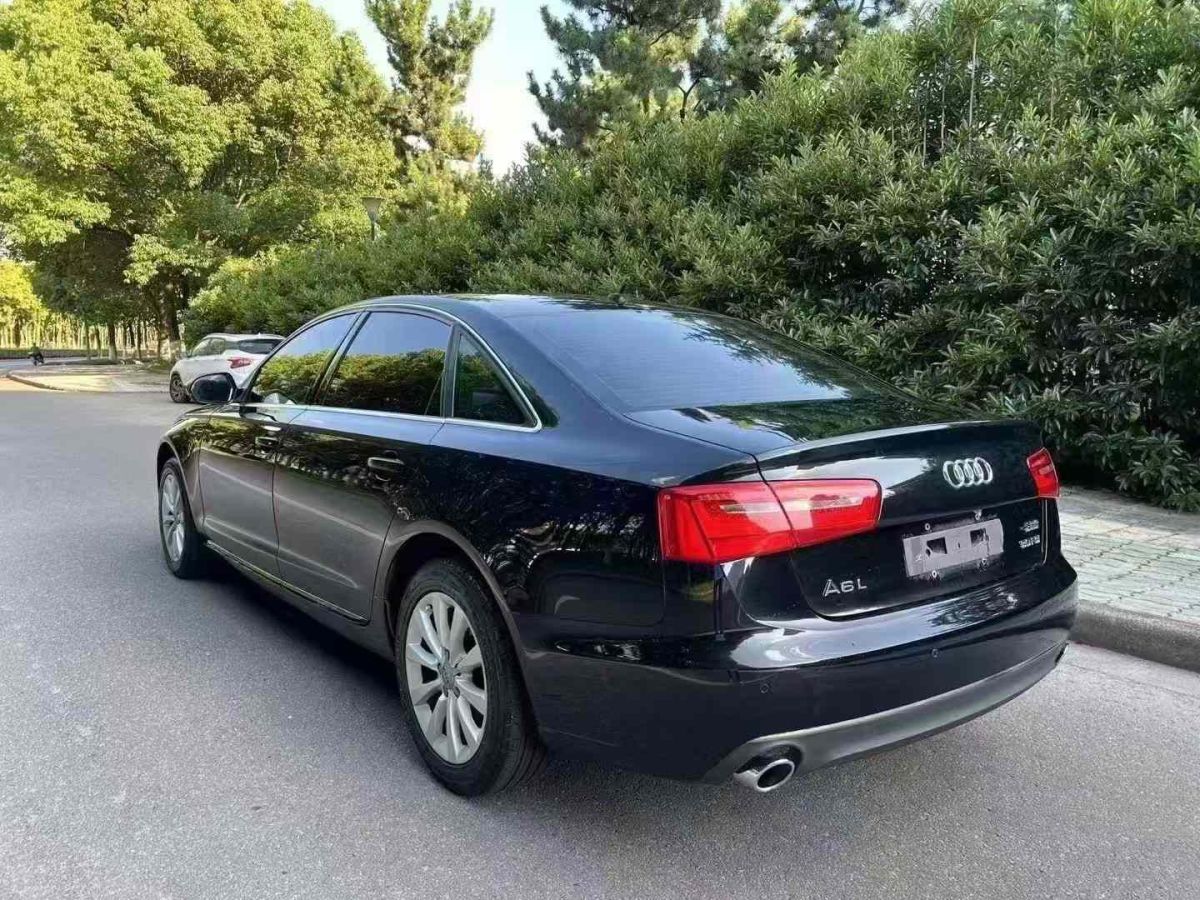 奧迪 奧迪A6L  2012款 A6L 2.8FSI 35FSI Quattro豪華型圖片