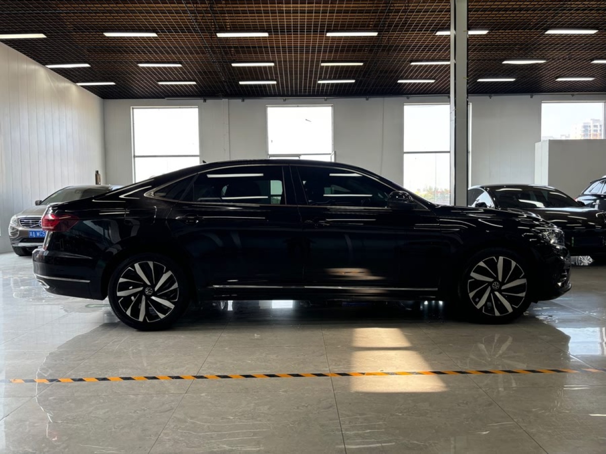 大眾 帕薩特  2022款 330TSI 精英版圖片