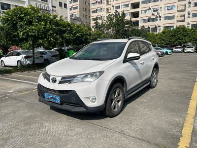 2013年10月 豐田 RAV4榮放 2.0L CVT兩驅(qū)都市版圖片