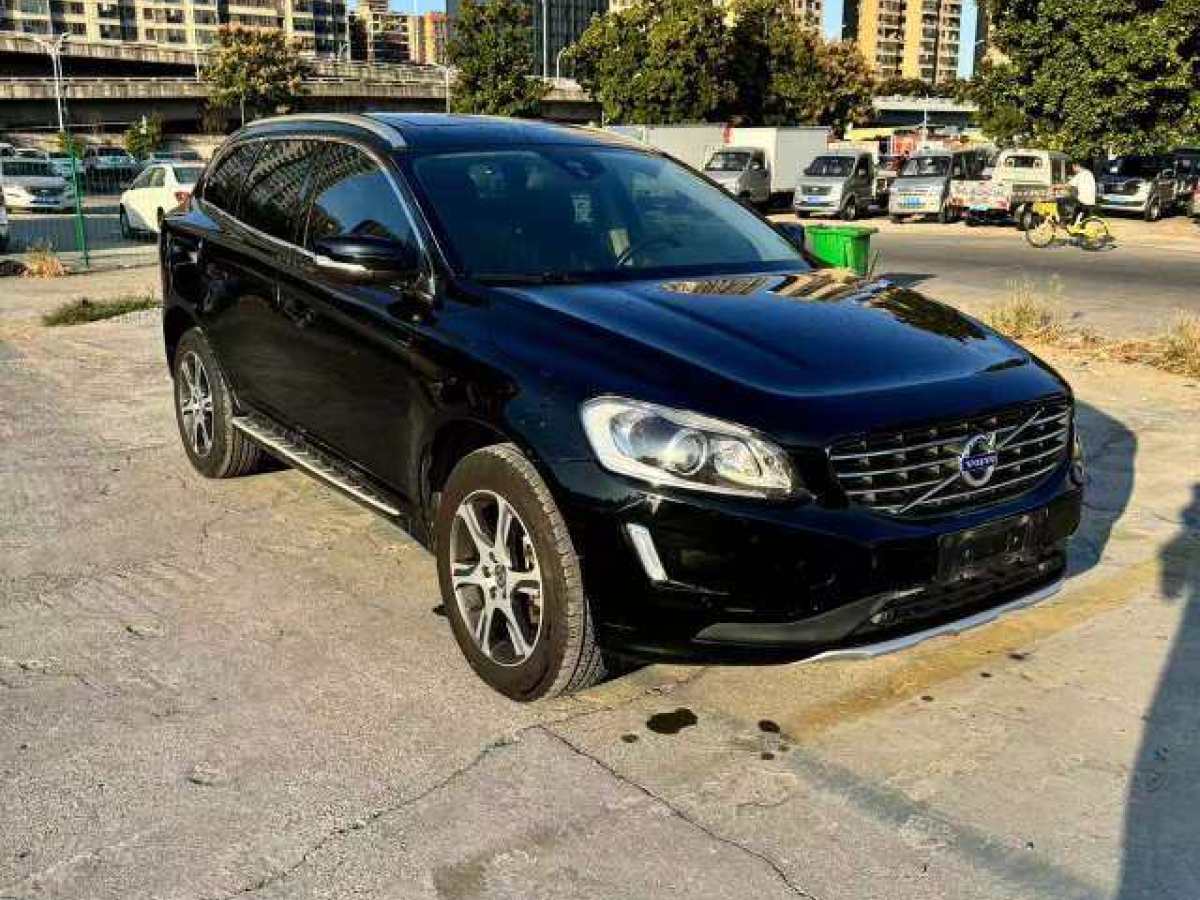 沃爾沃 XC60  2015款 T5 智進(jìn)版圖片