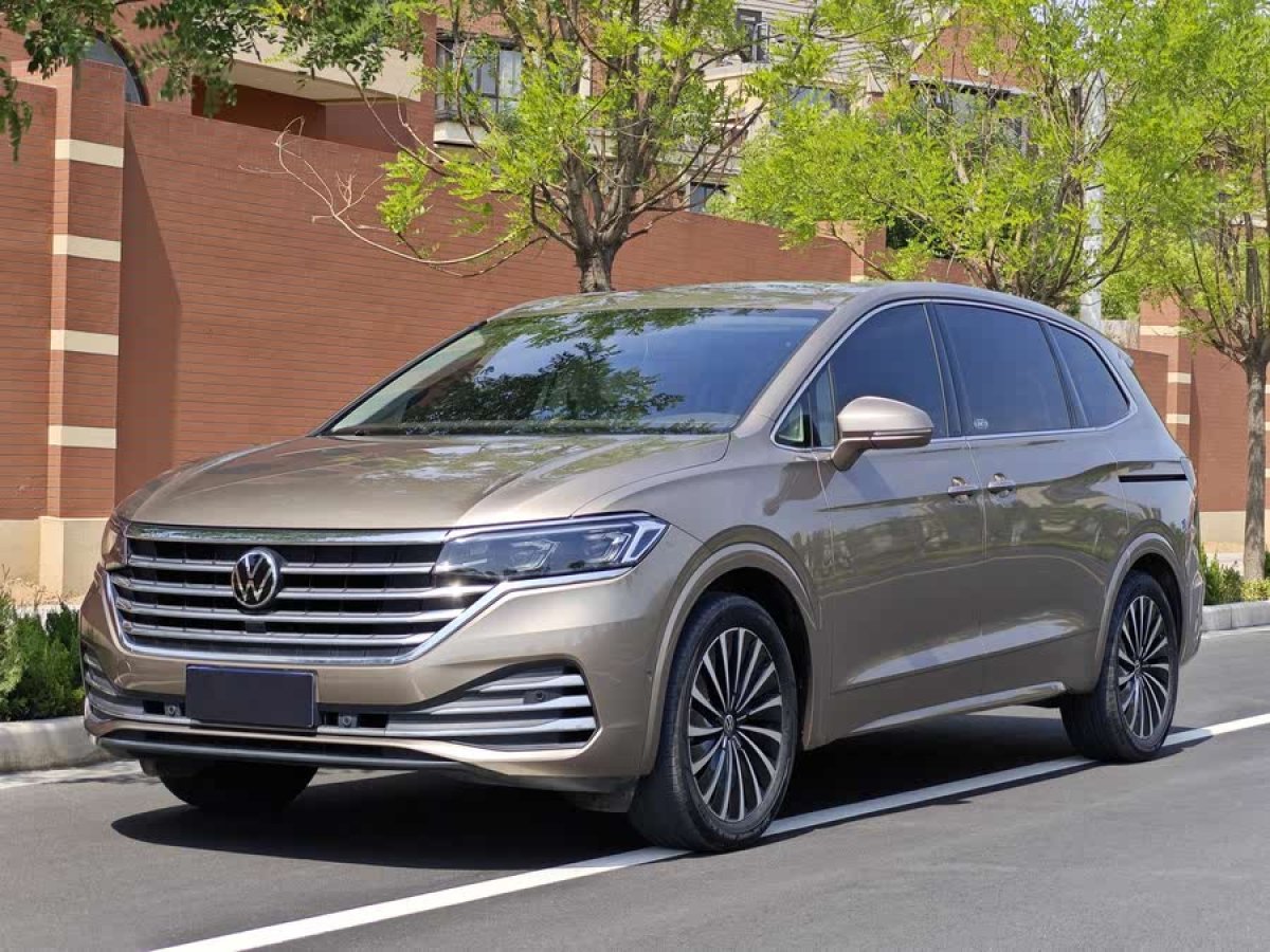 大眾 威然  2023款 改款 380TSI 尊貴版圖片