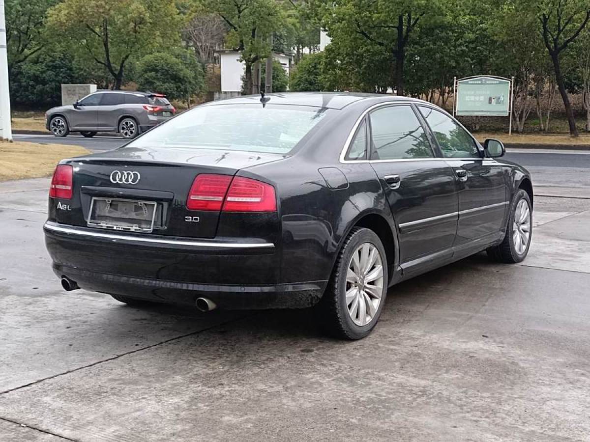 奧迪 奧迪A8  2010款 A8L 3.0 FSI 百年紀念版圖片