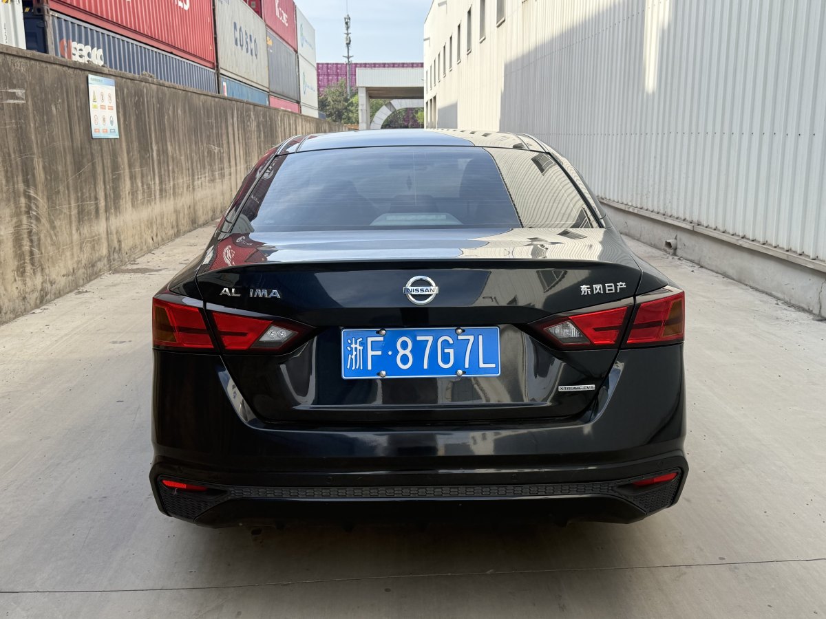 日產(chǎn) 天籟  2020款 改款 2.0L XL 舒適版圖片