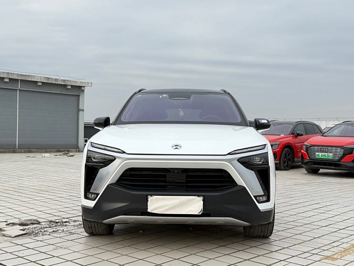 蔚來 ES8  2020款 580KM 基準(zhǔn)版 六座版圖片