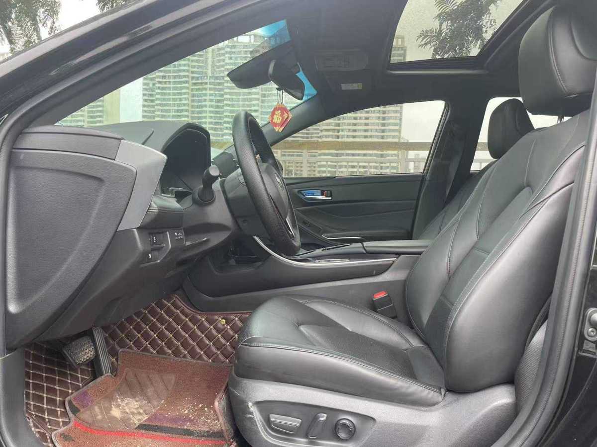 豐田 亞洲龍  2019款 2.0L 豪華版圖片