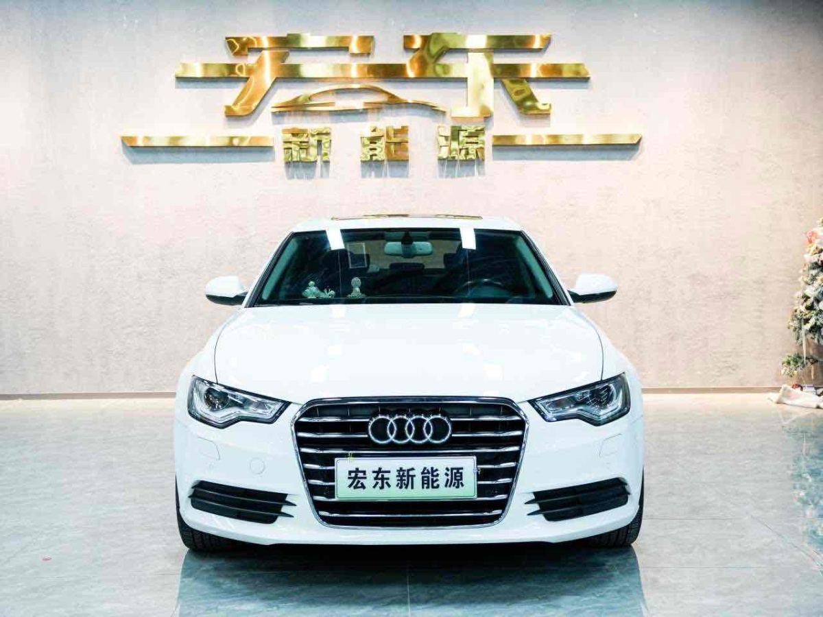 奧迪 奧迪A6L  2014款 TFSI 標(biāo)準(zhǔn)型圖片