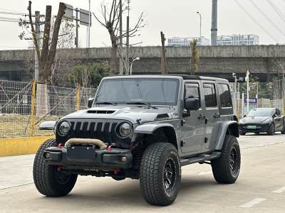 2016年7月 Jeep 牧馬人(進(jìn)口) 3.0L Sahara 四門舒享版圖片